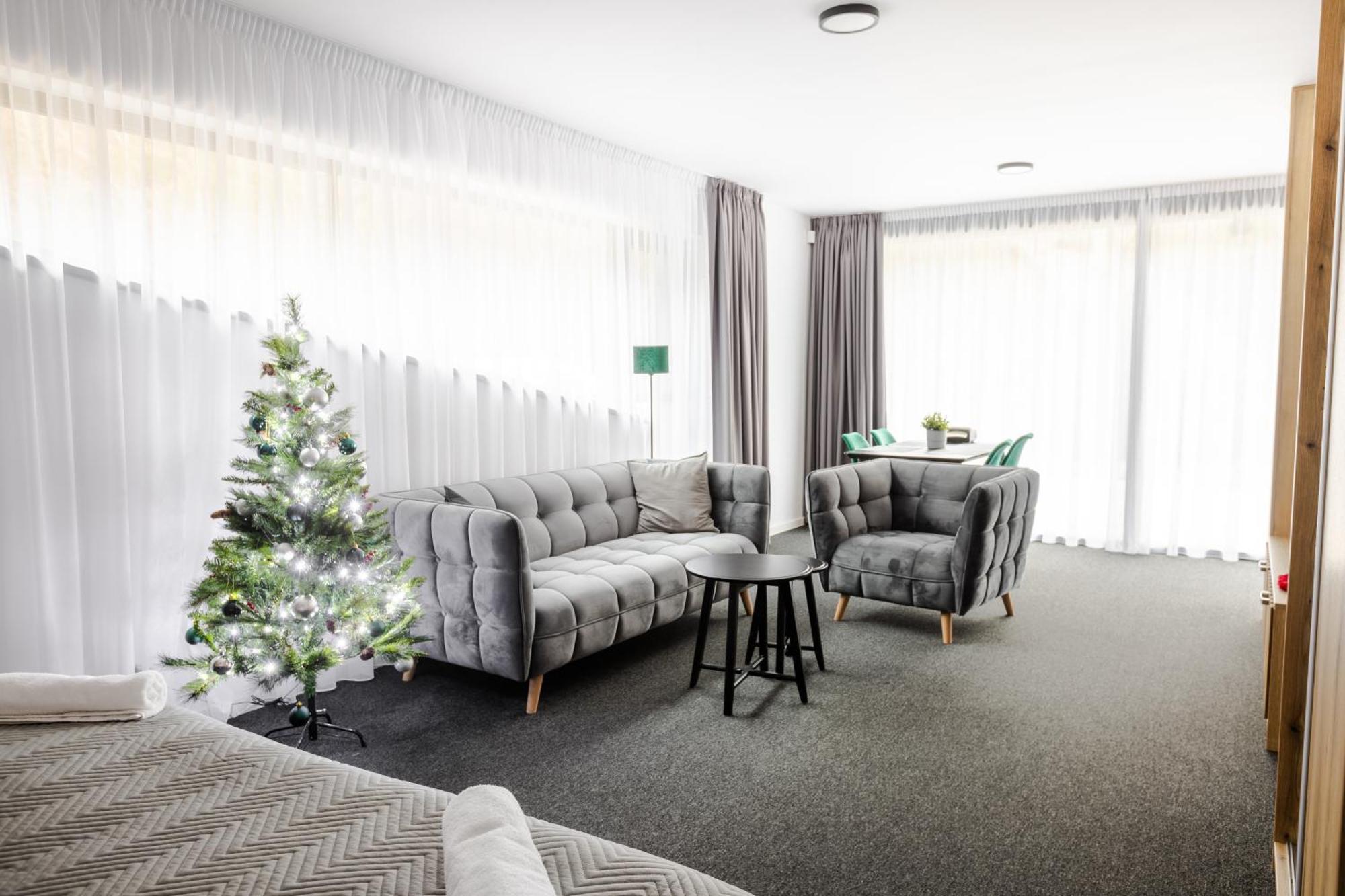 Malino Resort & Residences - Ski And Bike Apartments Ruzomberok Exterior foto
